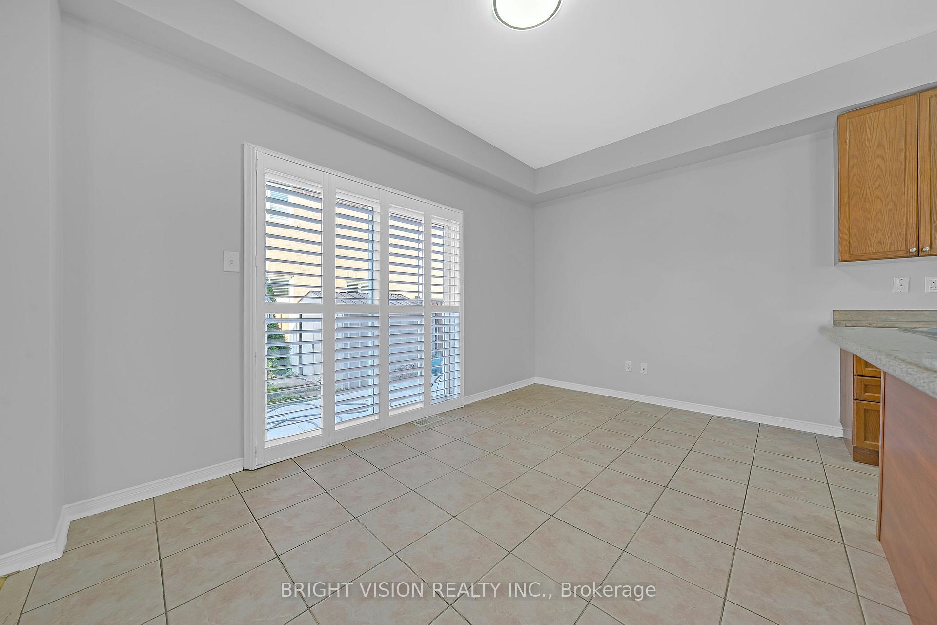 Photo 15 of Unit ROOM A, 2 Browley Drive, Brampton, Fletcher's Meadow — HOMEH