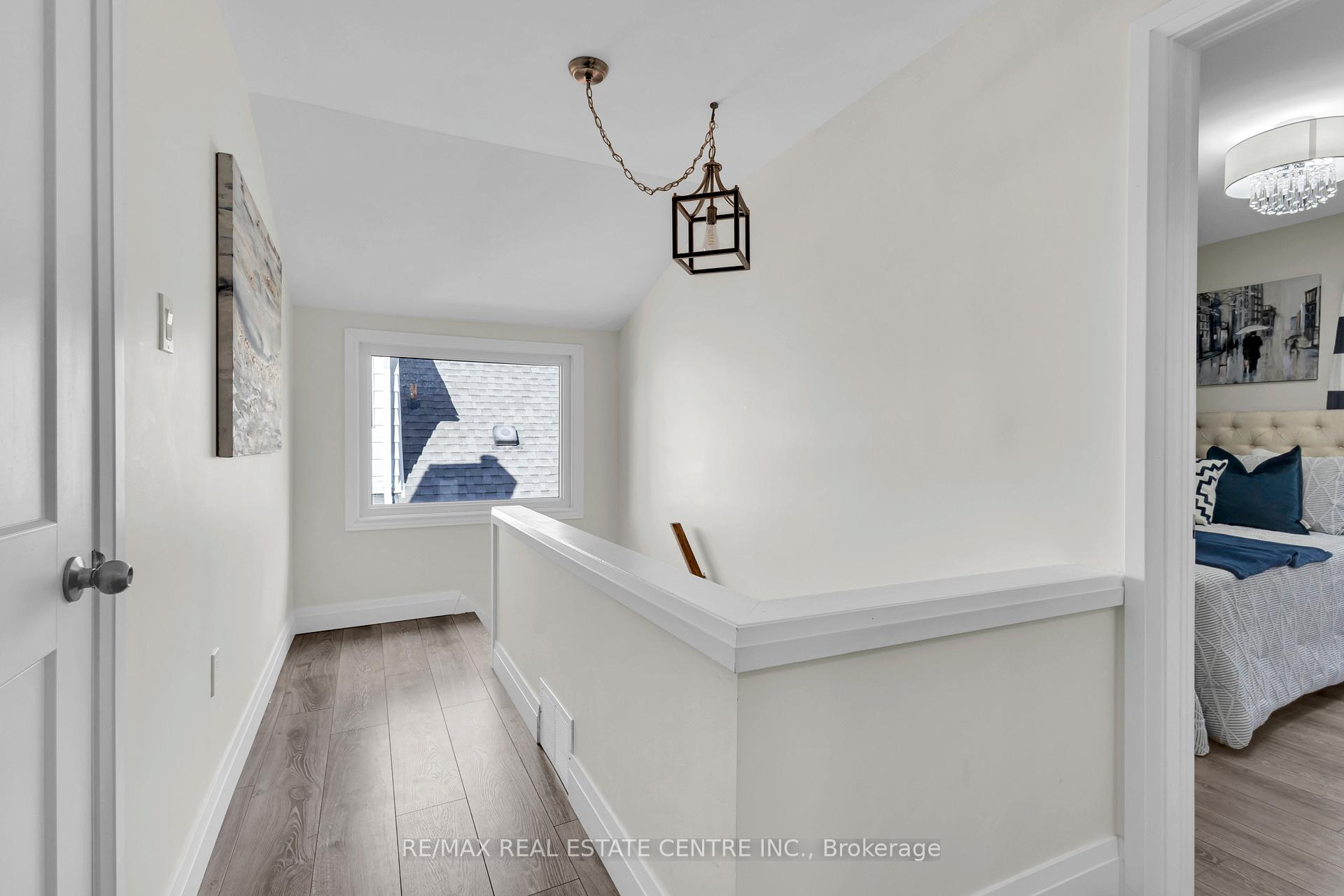 Photo 23 of 124 St George Street, Kitchener — HOMEH