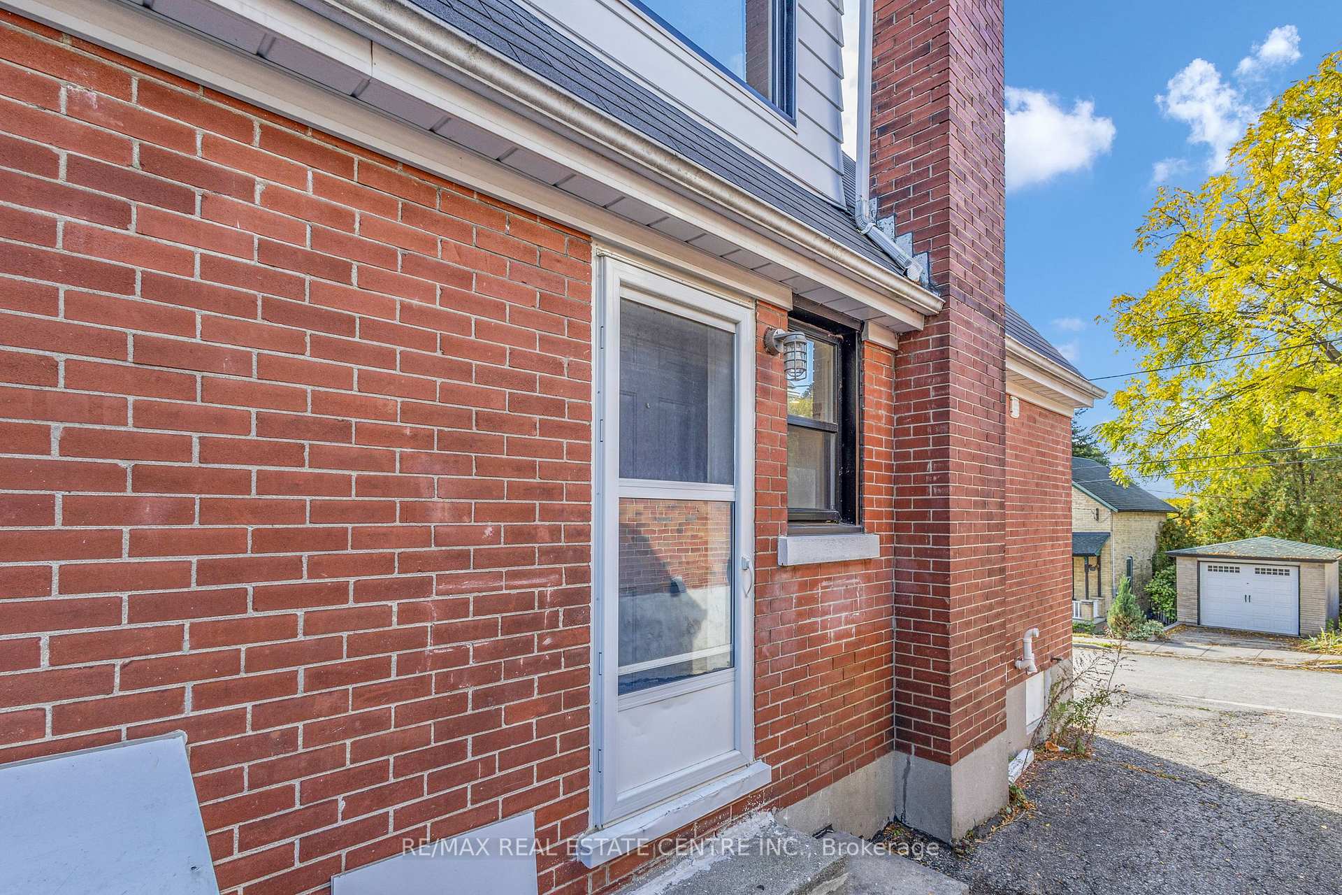 Photo 28 of 124 St George Street, Kitchener — HOMEH