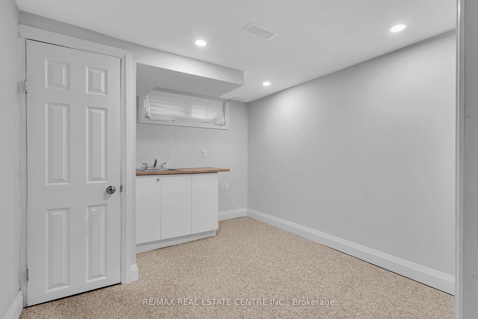 Photo 29 of 124 St George Street, Kitchener — HOMEH