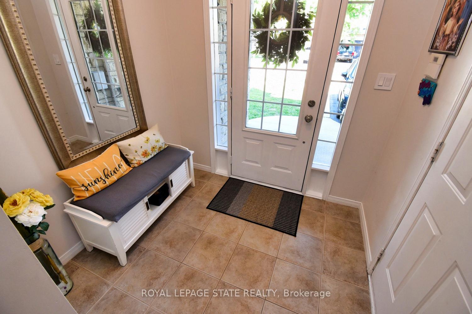 Photo 6 of 15 Clement Drive, Hamilton, Stoney Creek — HOMEH