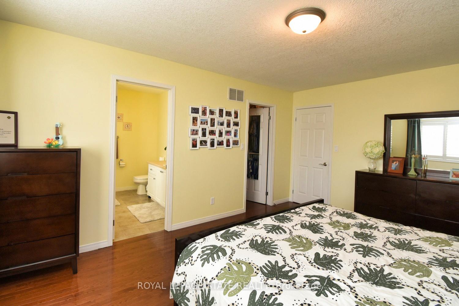 Photo 13 of 15 Clement Drive, Hamilton, Stoney Creek — HOMEH