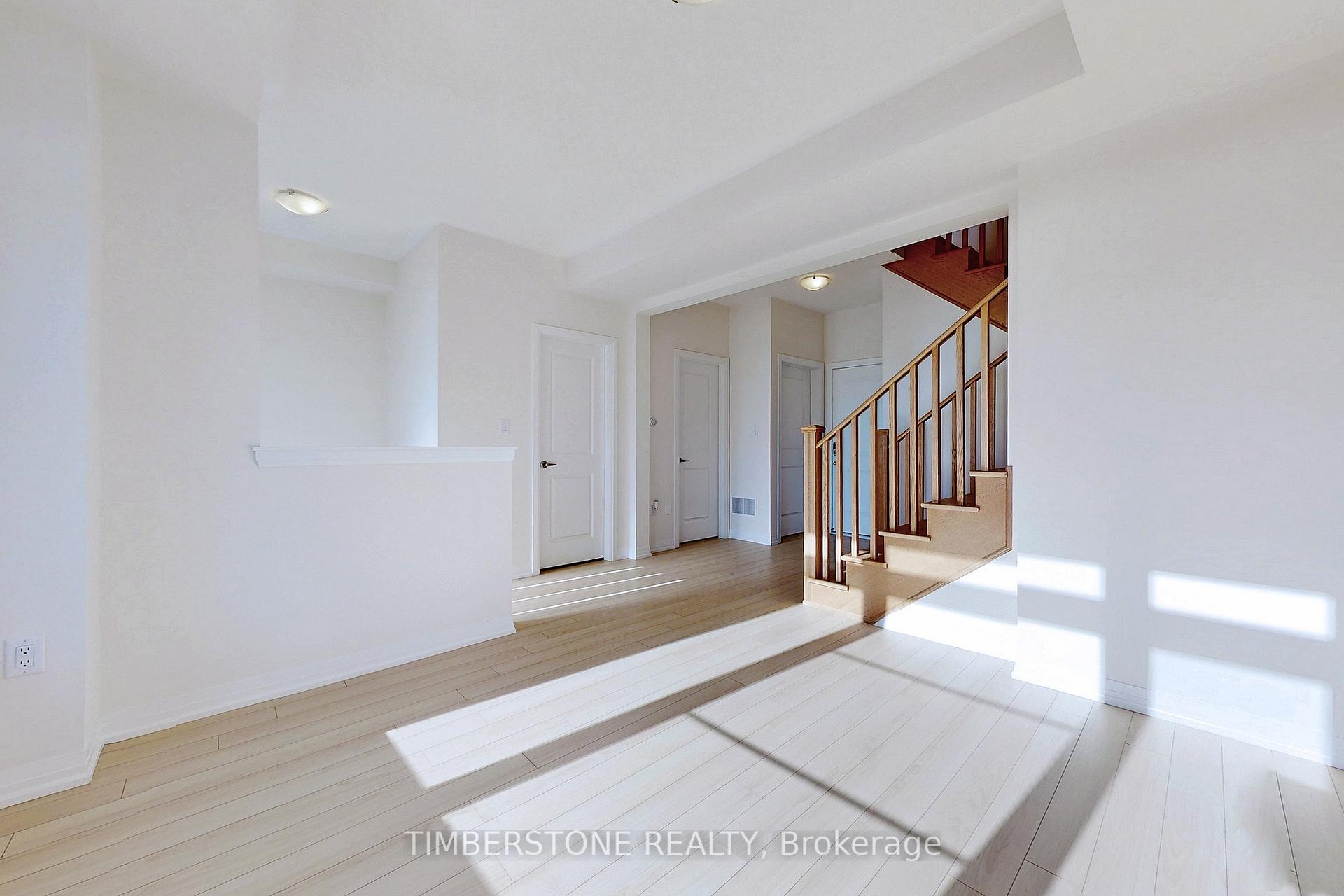 Photo 2 of 42 Skyridge Drive, Brampton, Bram East — HOMEH