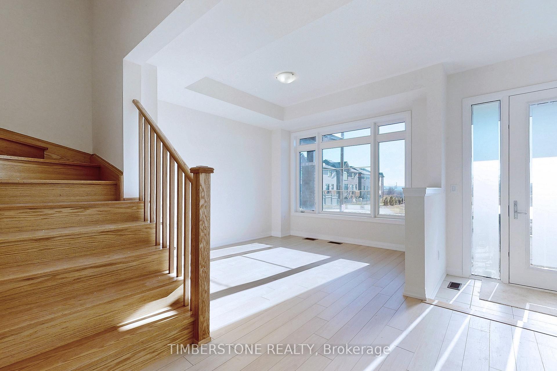 Photo 5 of 42 Skyridge Drive, Brampton, Bram East — HOMEH