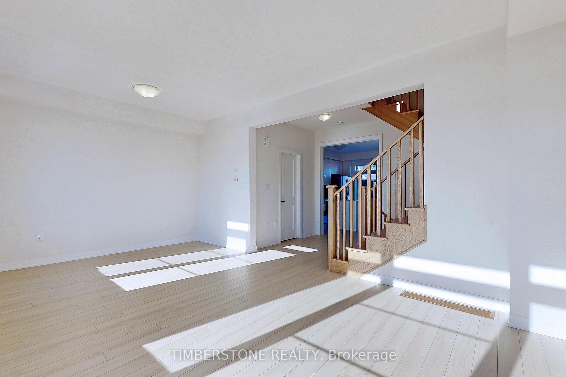 Photo 7 of 42 Skyridge Drive, Brampton, Bram East — HOMEH