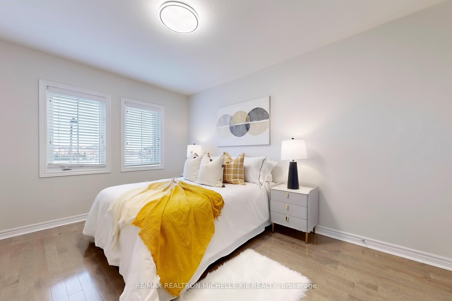 Photo 17 of 134 William Berczy Boulevard, Markham, Berczy — HOMEH
