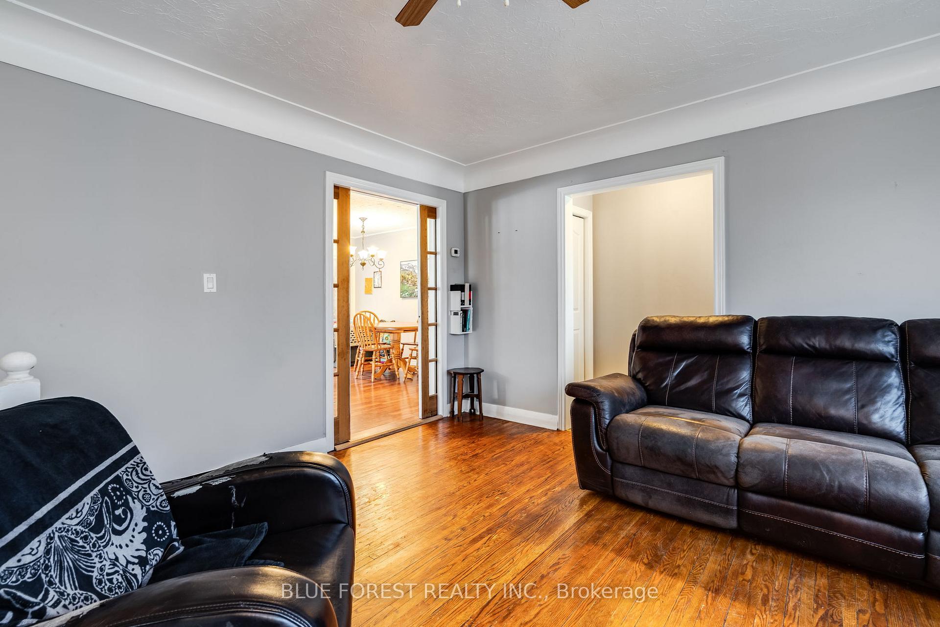 Photo 10 of 39 John Street, Chatham-Kent, Chatham — HOMEH