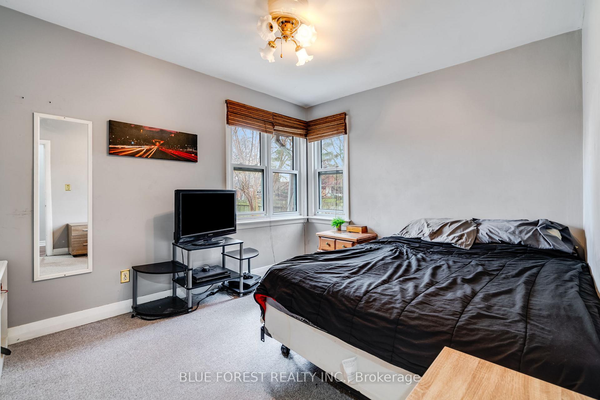 Photo 14 of 39 John Street, Chatham-Kent, Chatham — HOMEH