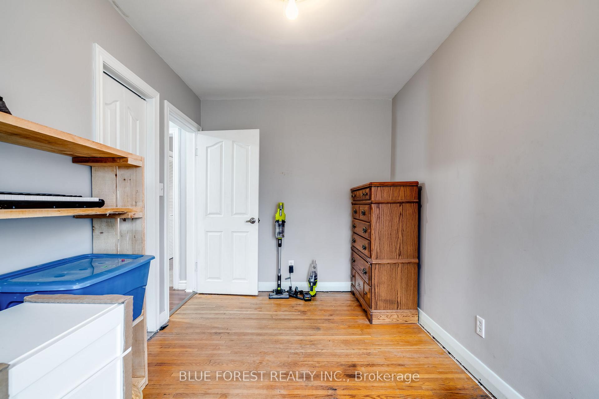 Photo 22 of 39 John Street, Chatham-Kent, Chatham — HOMEH