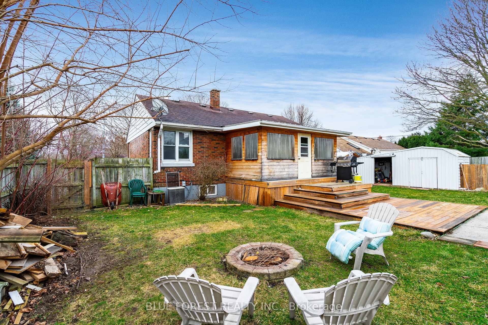 Photo 34 of 39 John Street, Chatham-Kent, Chatham — HOMEH