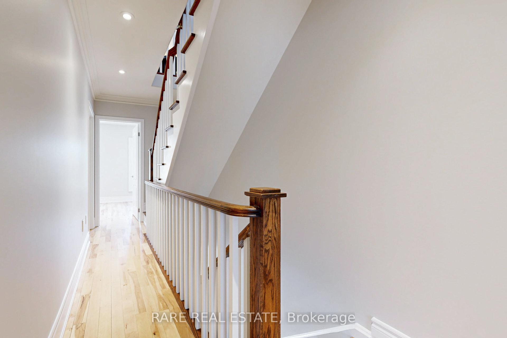 Photo 42 of 130 Edgewood Avenue, Toronto, Woodbine Corridor — HOMEH