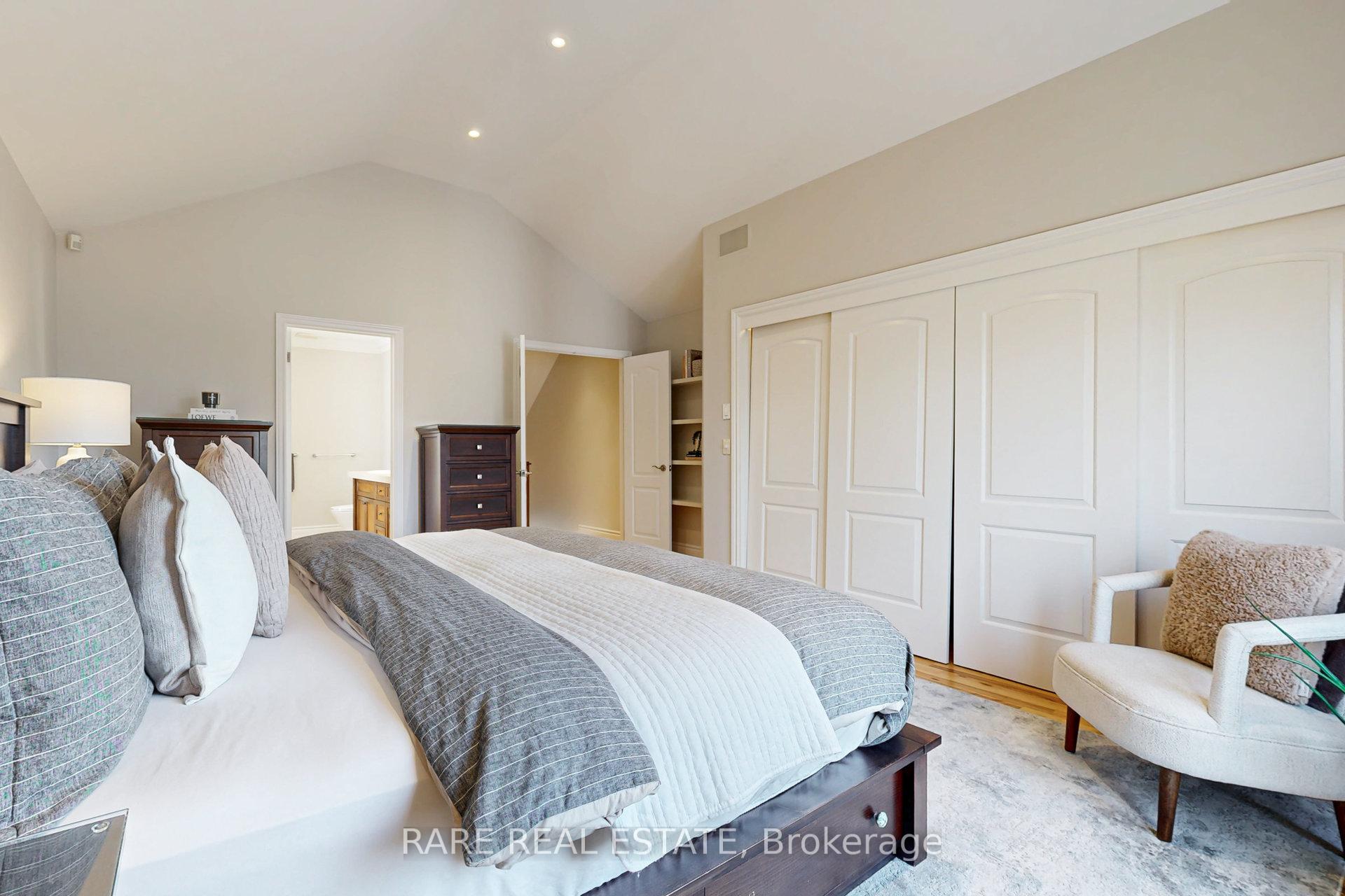 Photo 21 of 130 Edgewood Avenue, Toronto, Woodbine Corridor — HOMEH