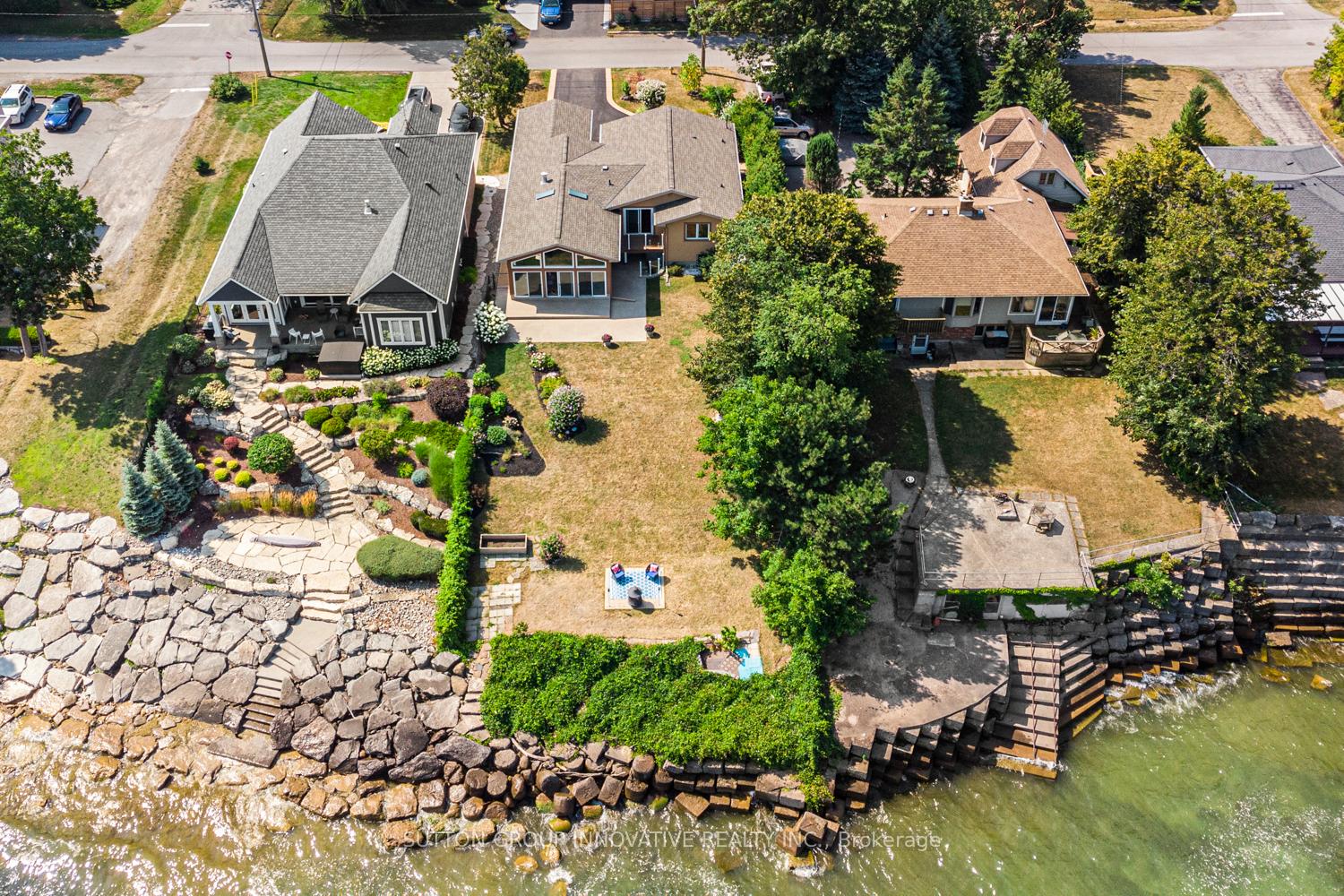 Photo 3 of 38 Lakeside Drive, Grimsby, Grimsby Beach — HOMEH