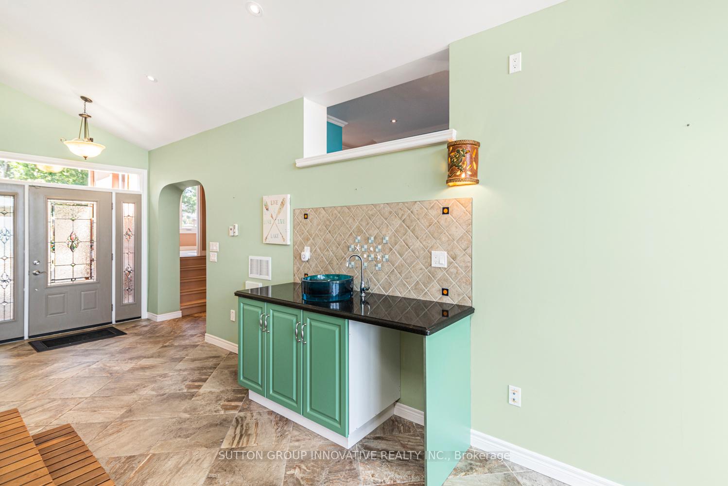 Photo 8 of 38 Lakeside Drive, Grimsby, Grimsby Beach — HOMEH