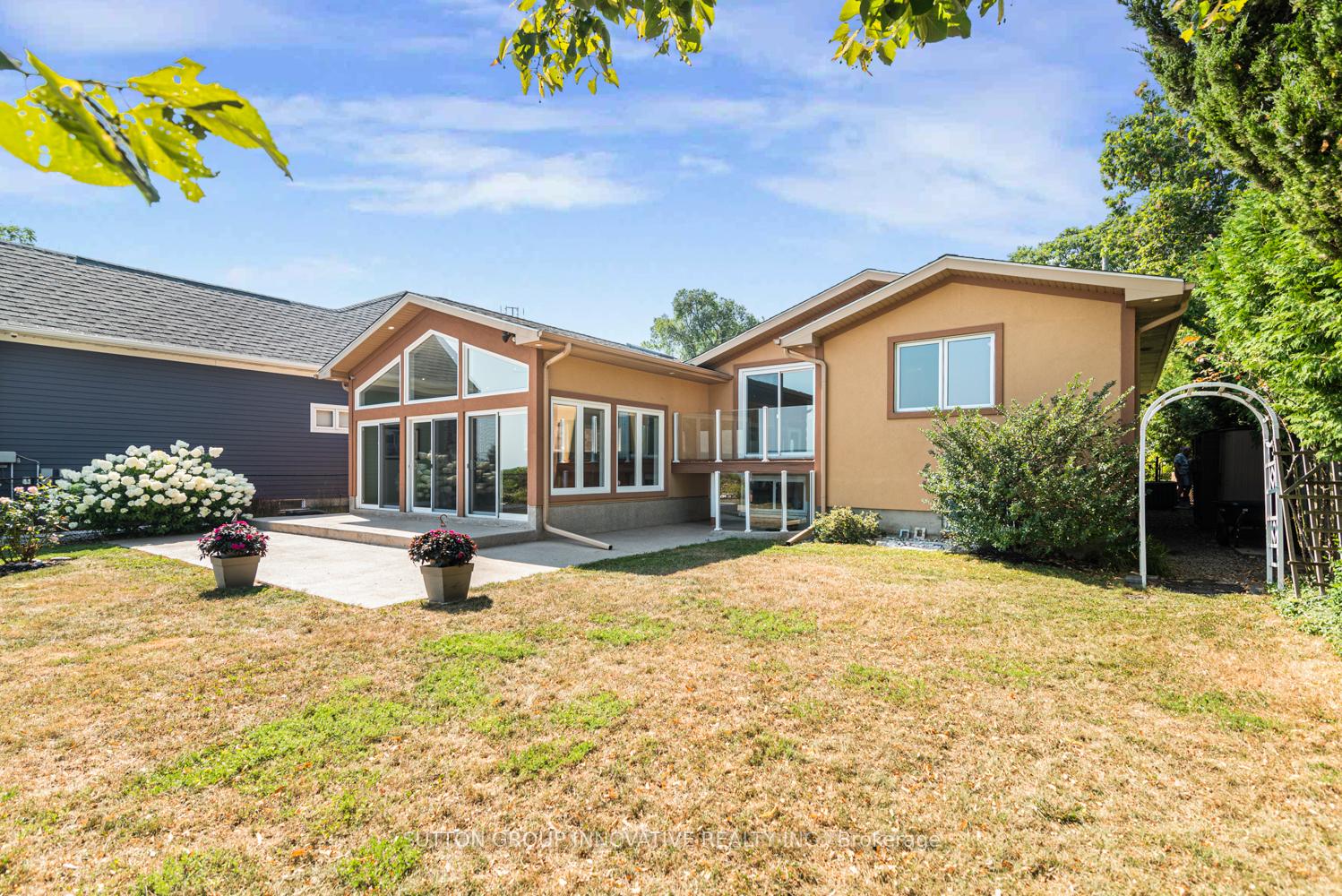 Photo 41 of 38 Lakeside Drive, Grimsby, Grimsby Beach — HOMEH
