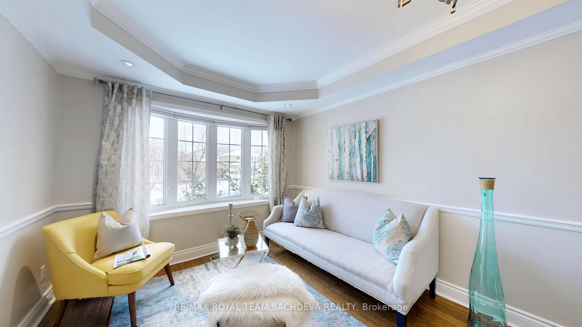 Photo 2 of 16 Wicks Drive, Ajax, Central — HOMEH