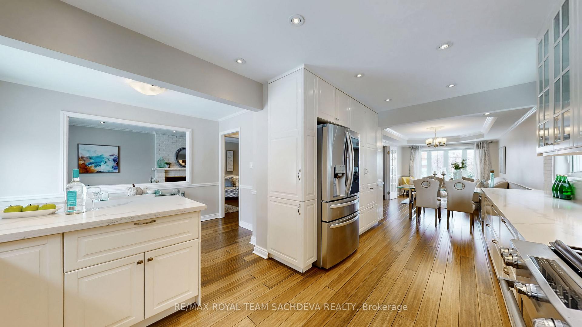 Photo 15 of 16 Wicks Drive, Ajax, Central — HOMEH