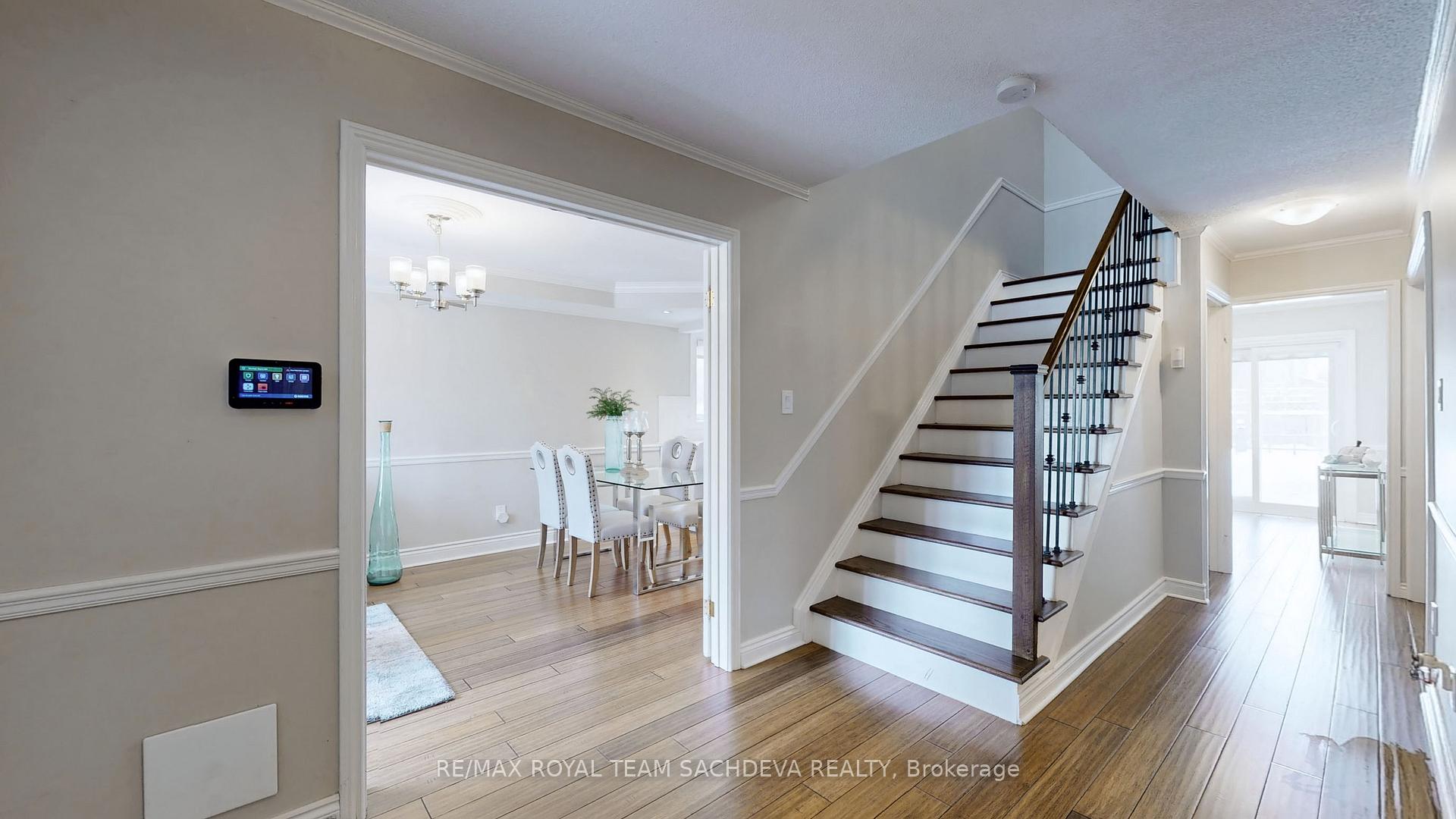 Photo 18 of 16 Wicks Drive, Ajax, Central — HOMEH