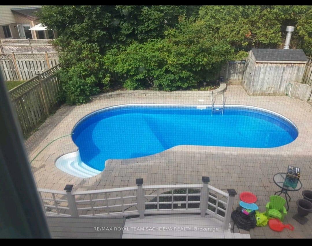 Photo 25 of 16 Wicks Drive, Ajax, Central — HOMEH
