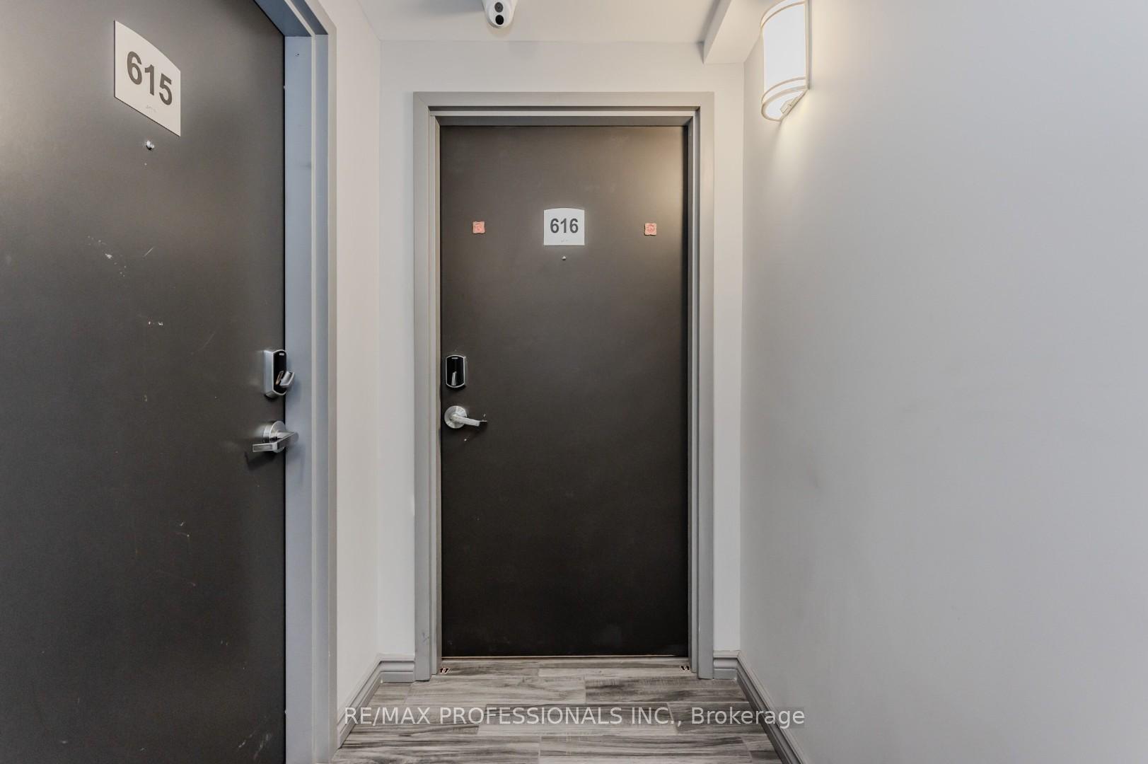 Photo 5 of Unit B616, 275 Larch Street, Waterloo, Lakeshore Village — HOMEH