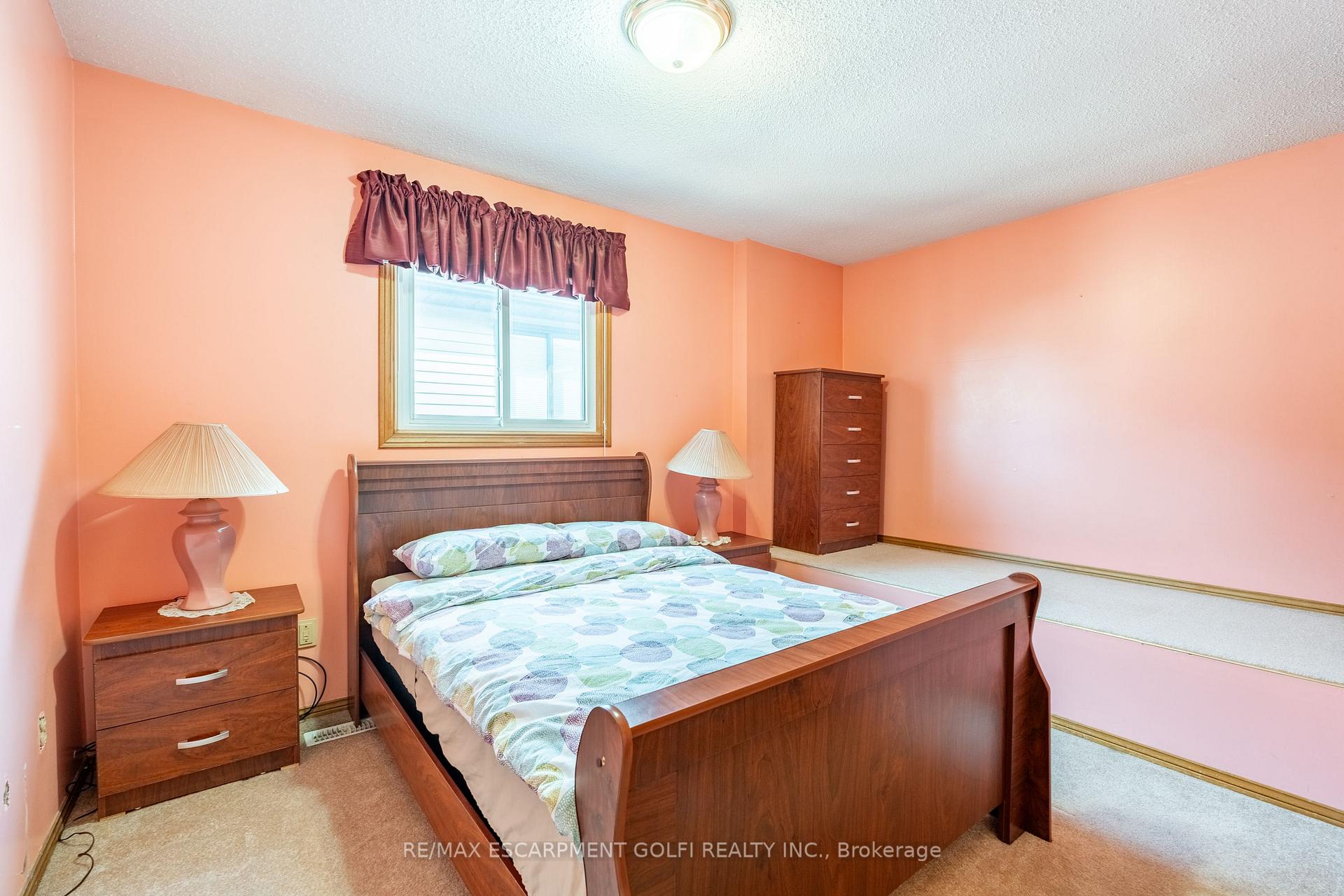 Photo 27 of 46 Mark Place, Hamilton, Rushdale — HOMEH