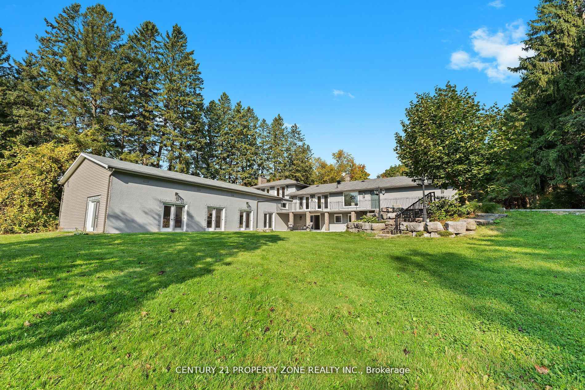 Photo 5 of 3245 16th Side Road, King, Rural King — HOMEH