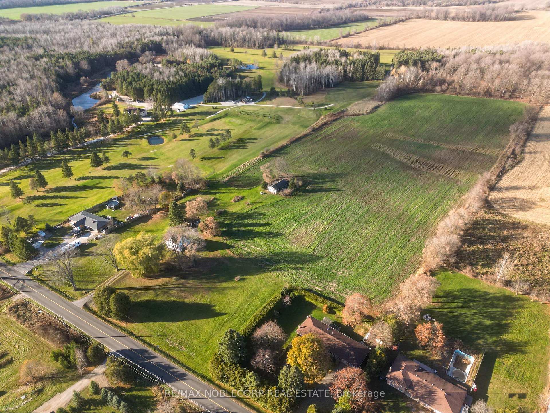 Photo 24 of 6458 9th Line S, New Tecumseth, Beeton — HOMEH
