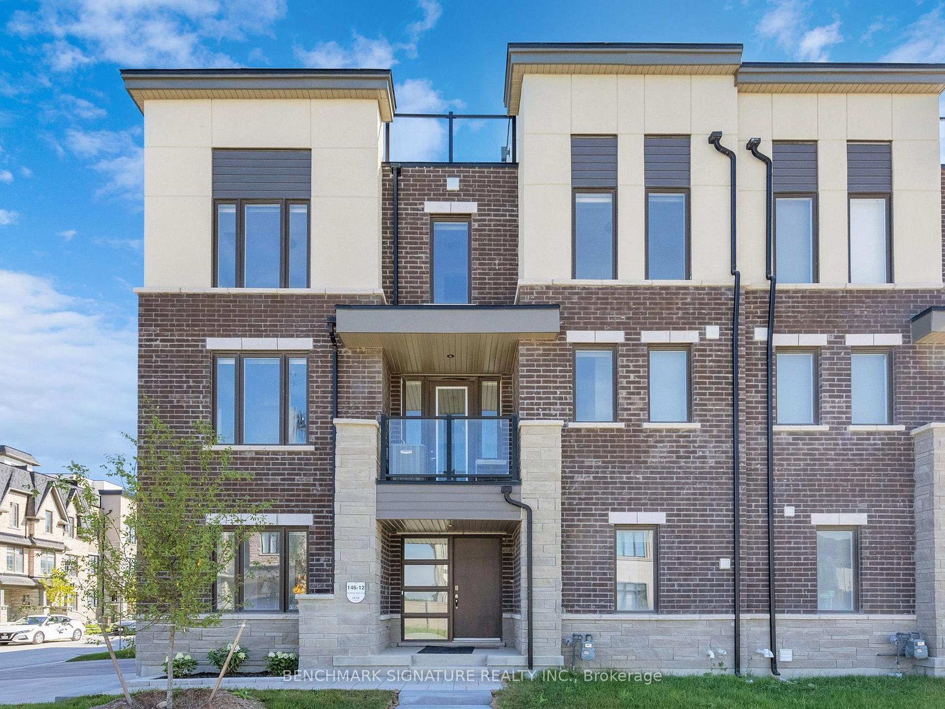 Photo 2 of 106 William Shearn Crescent, Markham, Angus Glen — HOMEH