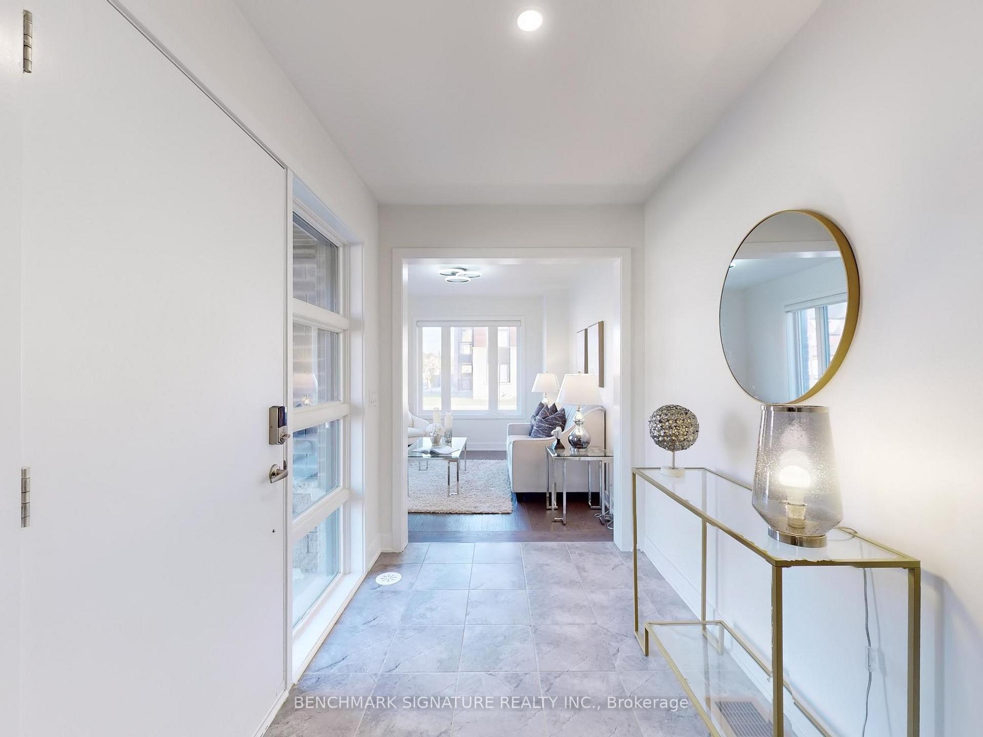 Photo 3 of 106 William Shearn Crescent, Markham, Angus Glen — HOMEH
