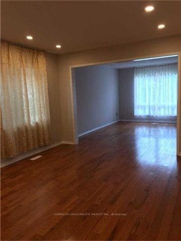 Photo 3 of 65 Loring Crescent, Markham, Unionville — HOMEH