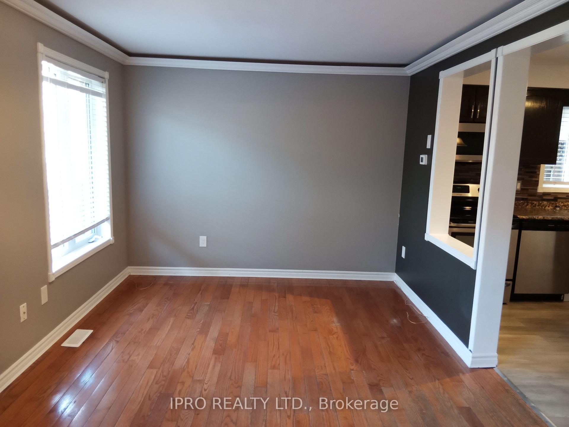Photo 7 of 14 Archer Way, Hamilton, Rural Glanbrook — HOMEH