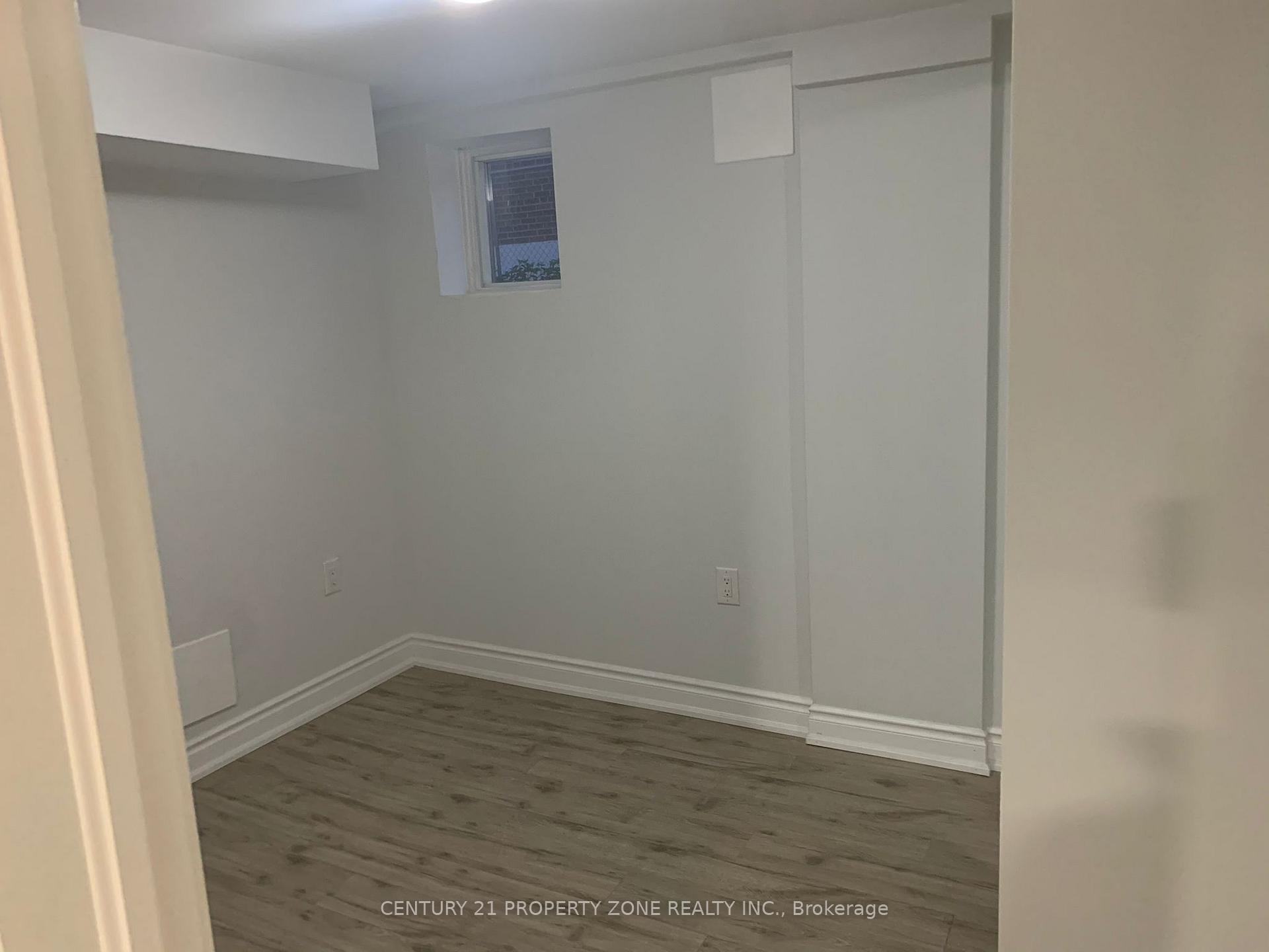 Photo 5 of Unit St.bsmt, 14 Brisco Street, Brampton, Brampton North — HOMEH