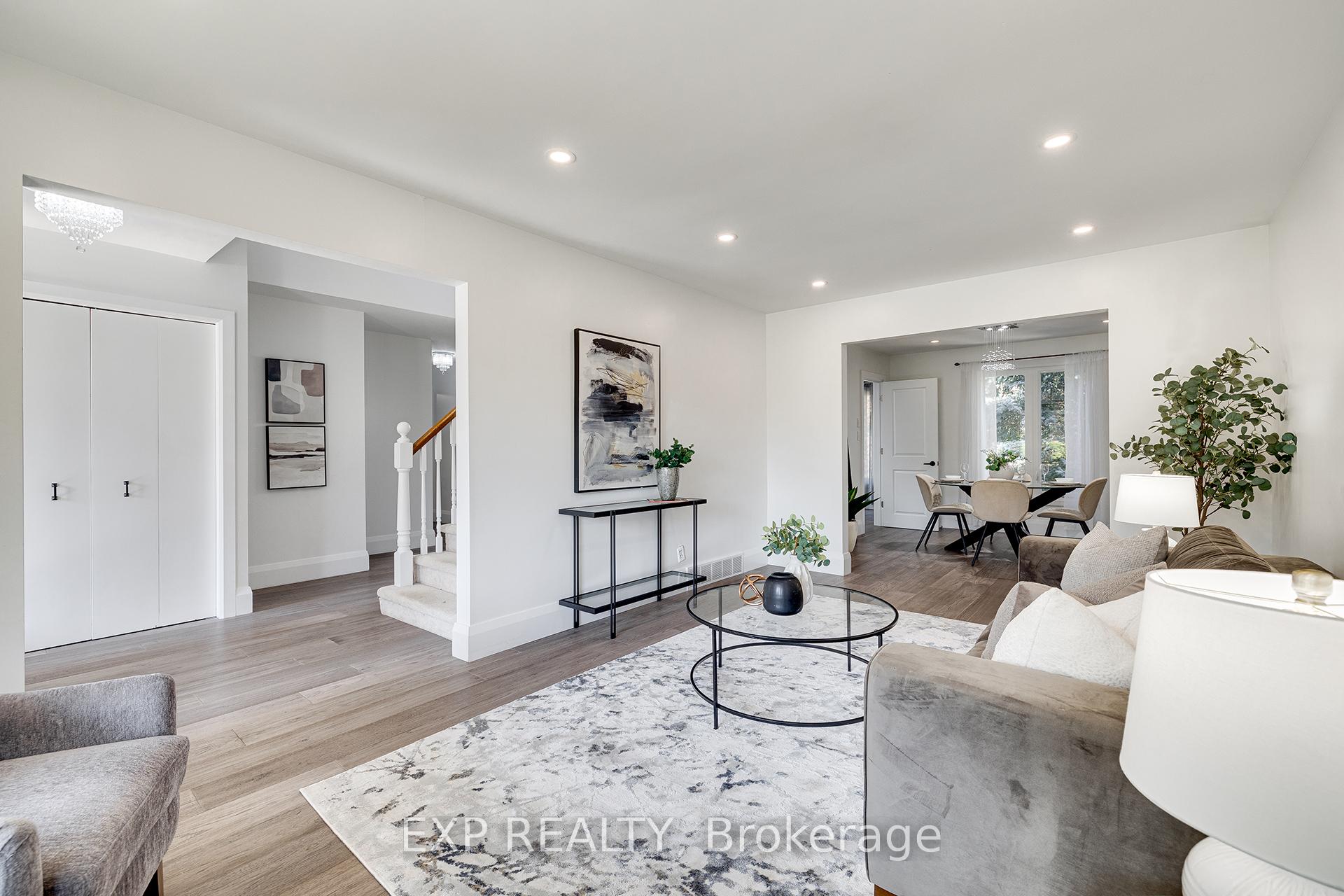 Photo 5 of 173 Woodbend Crescent, Waterloo, Beechwood West — HOMEH