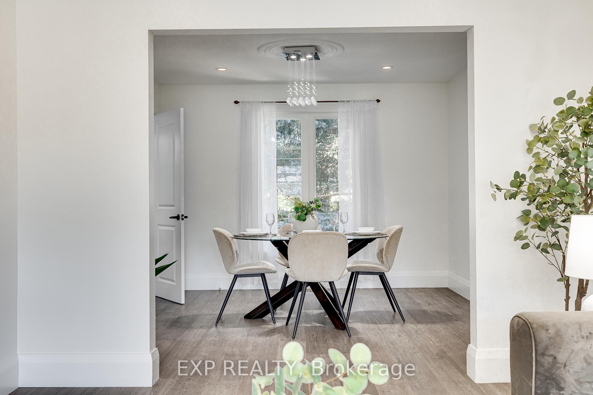 Photo 7 of 173 Woodbend Crescent, Waterloo, Beechwood West — HOMEH