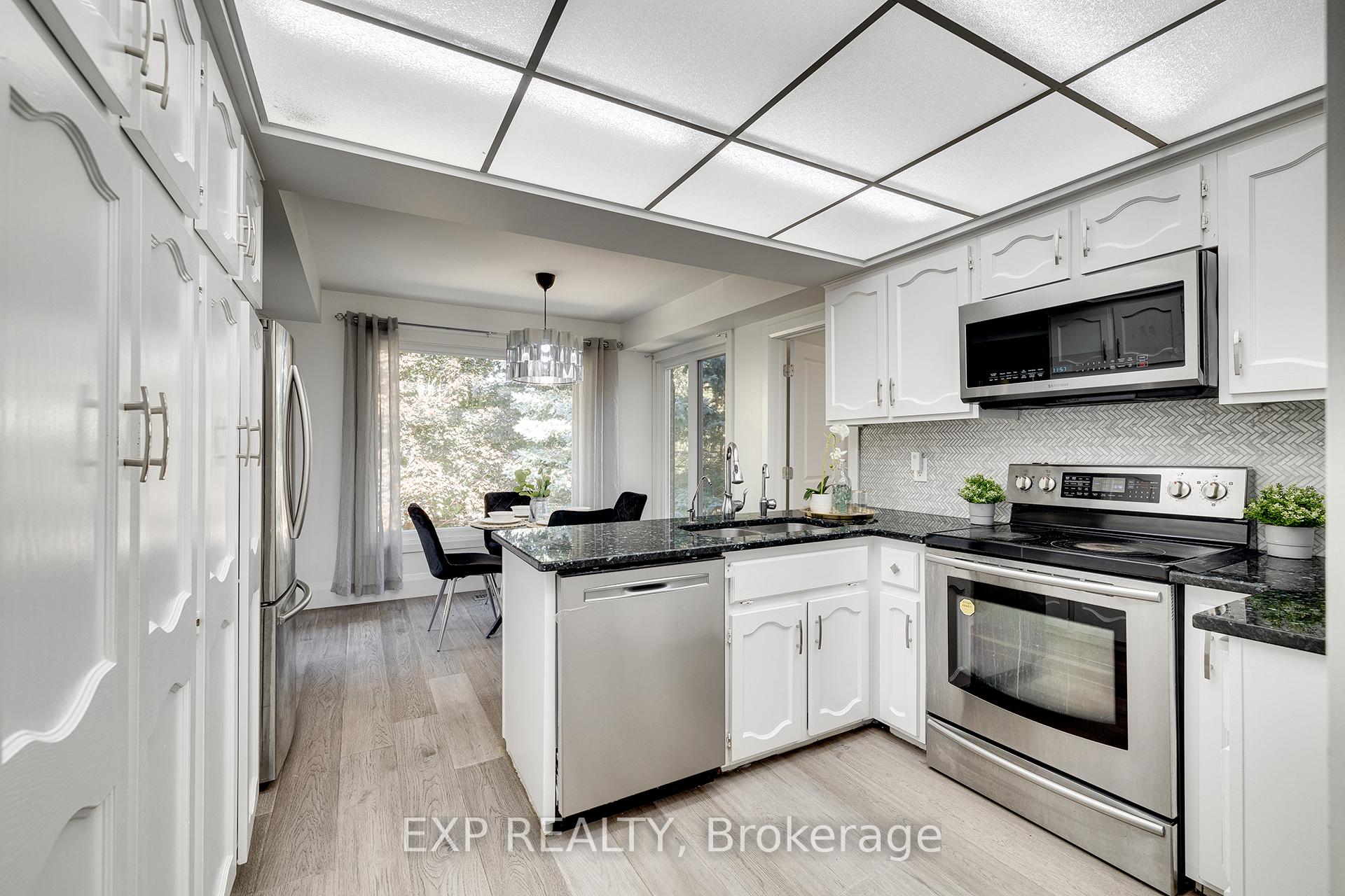 Photo 8 of 173 Woodbend Crescent, Waterloo, Beechwood West — HOMEH