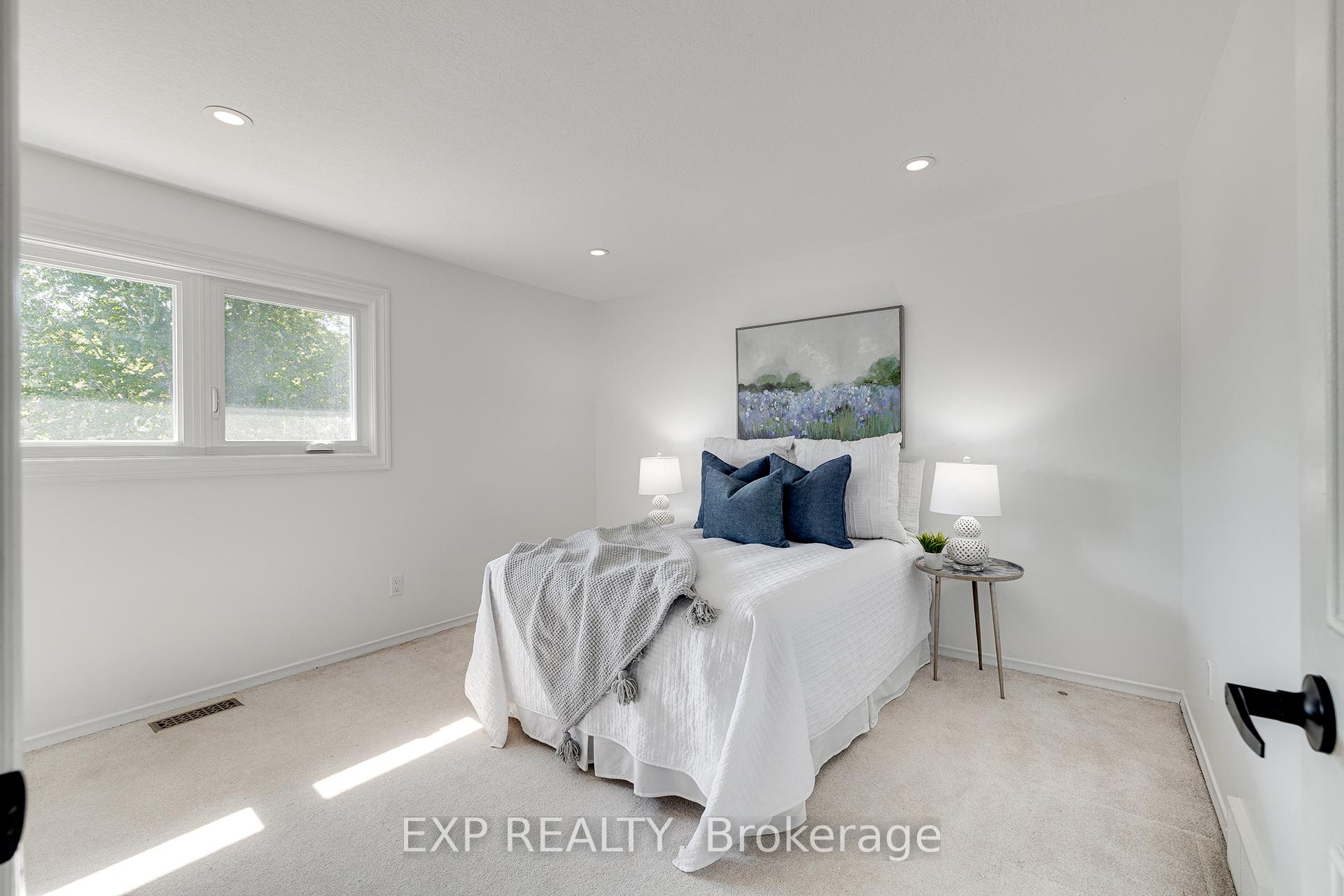 Photo 27 of 173 Woodbend Crescent, Waterloo, Beechwood West — HOMEH