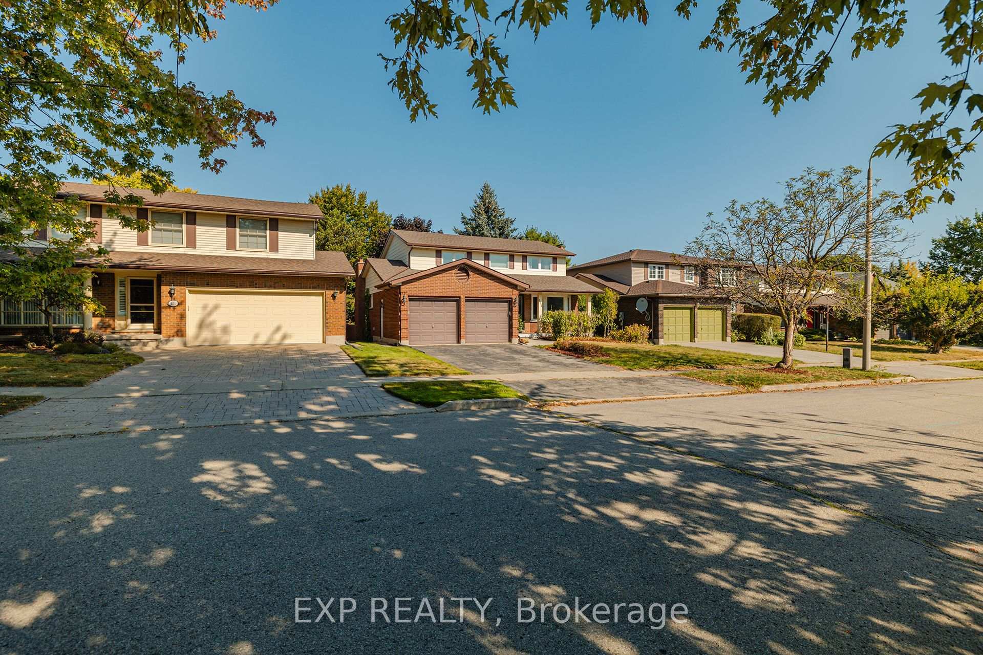 Photo 39 of 173 Woodbend Crescent, Waterloo, Beechwood West — HOMEH