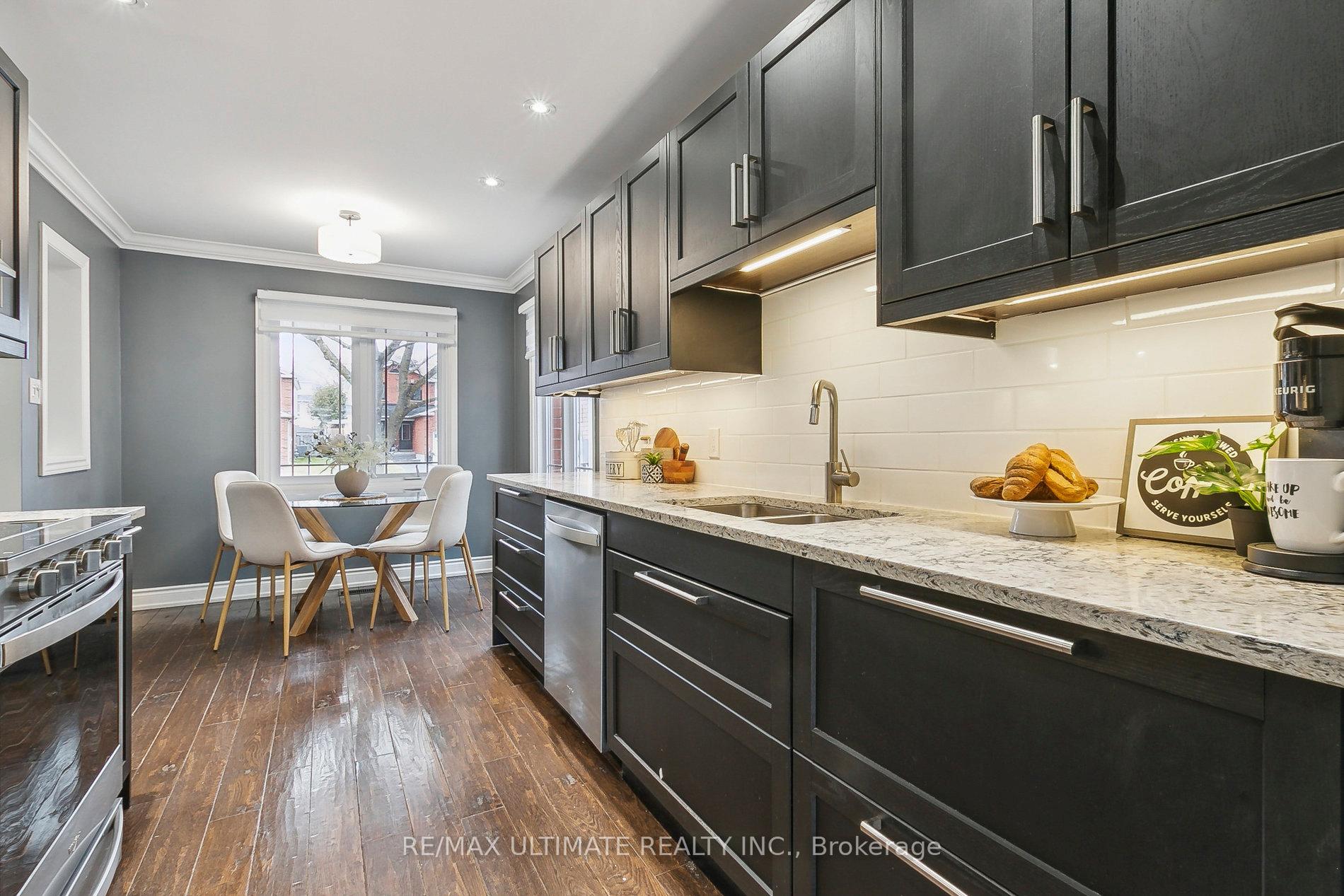 Photo 15 of 11 Wrenn Boulevard, Clarington, Bowmanville — HOMEH