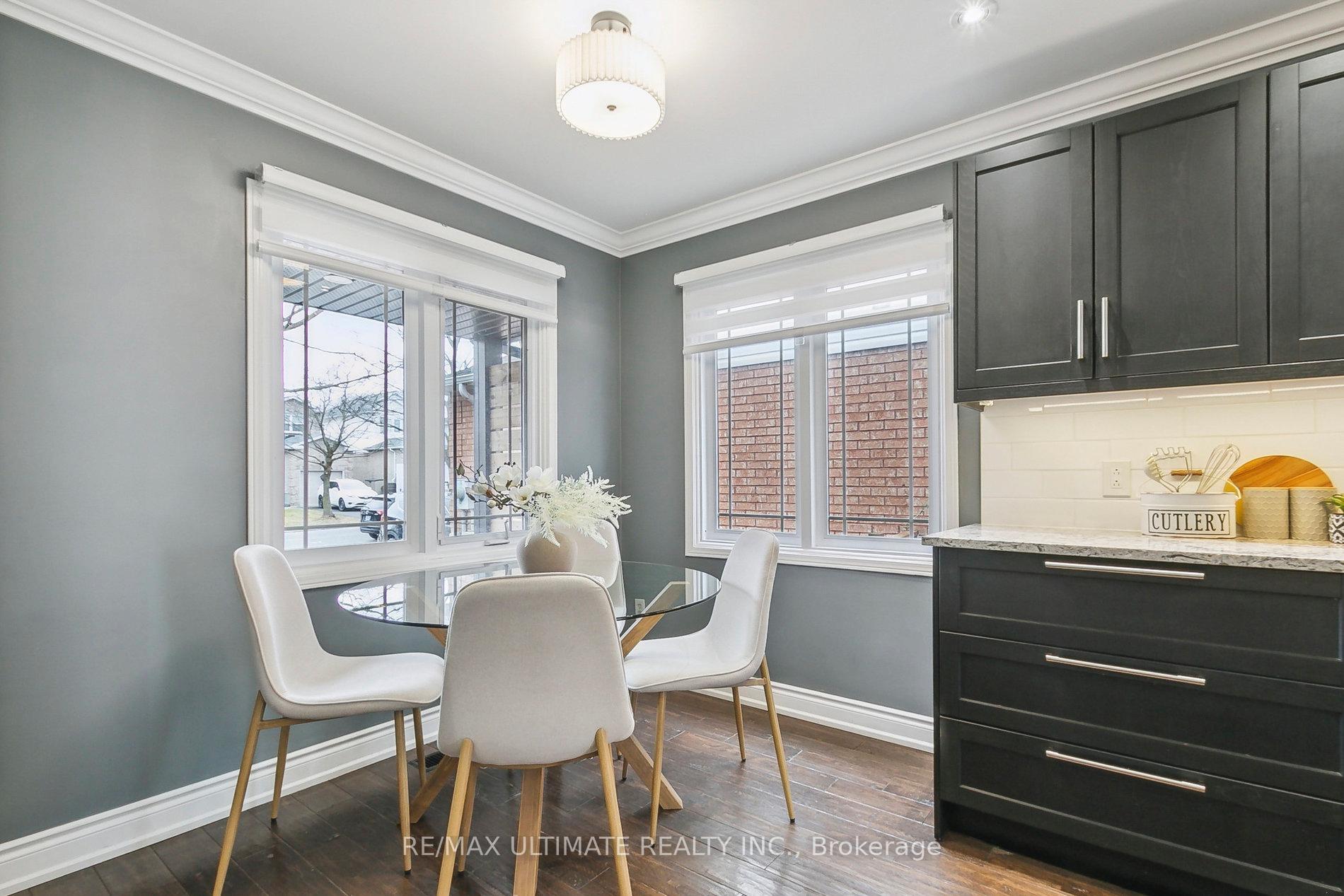Photo 19 of 11 Wrenn Boulevard, Clarington, Bowmanville — HOMEH