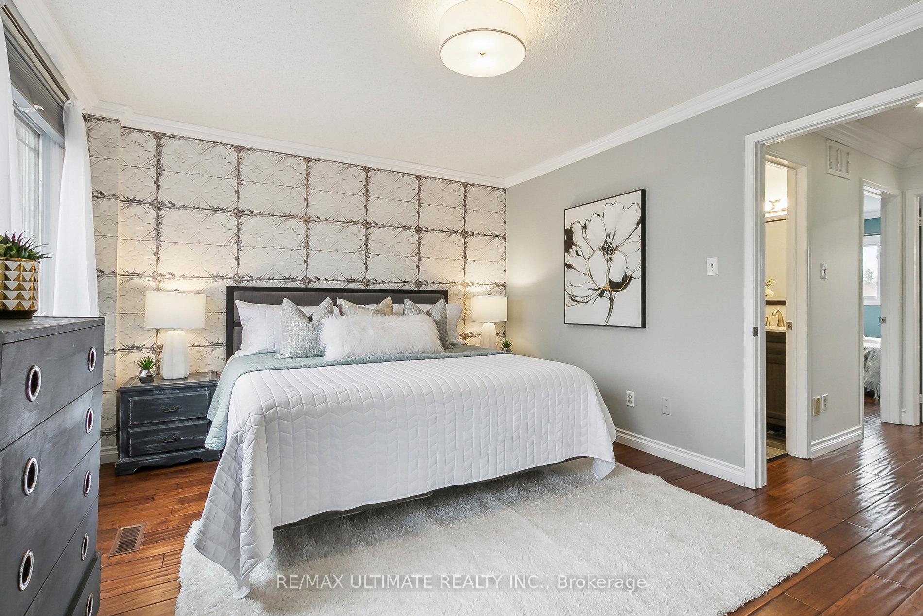 Photo 26 of 11 Wrenn Boulevard, Clarington, Bowmanville — HOMEH