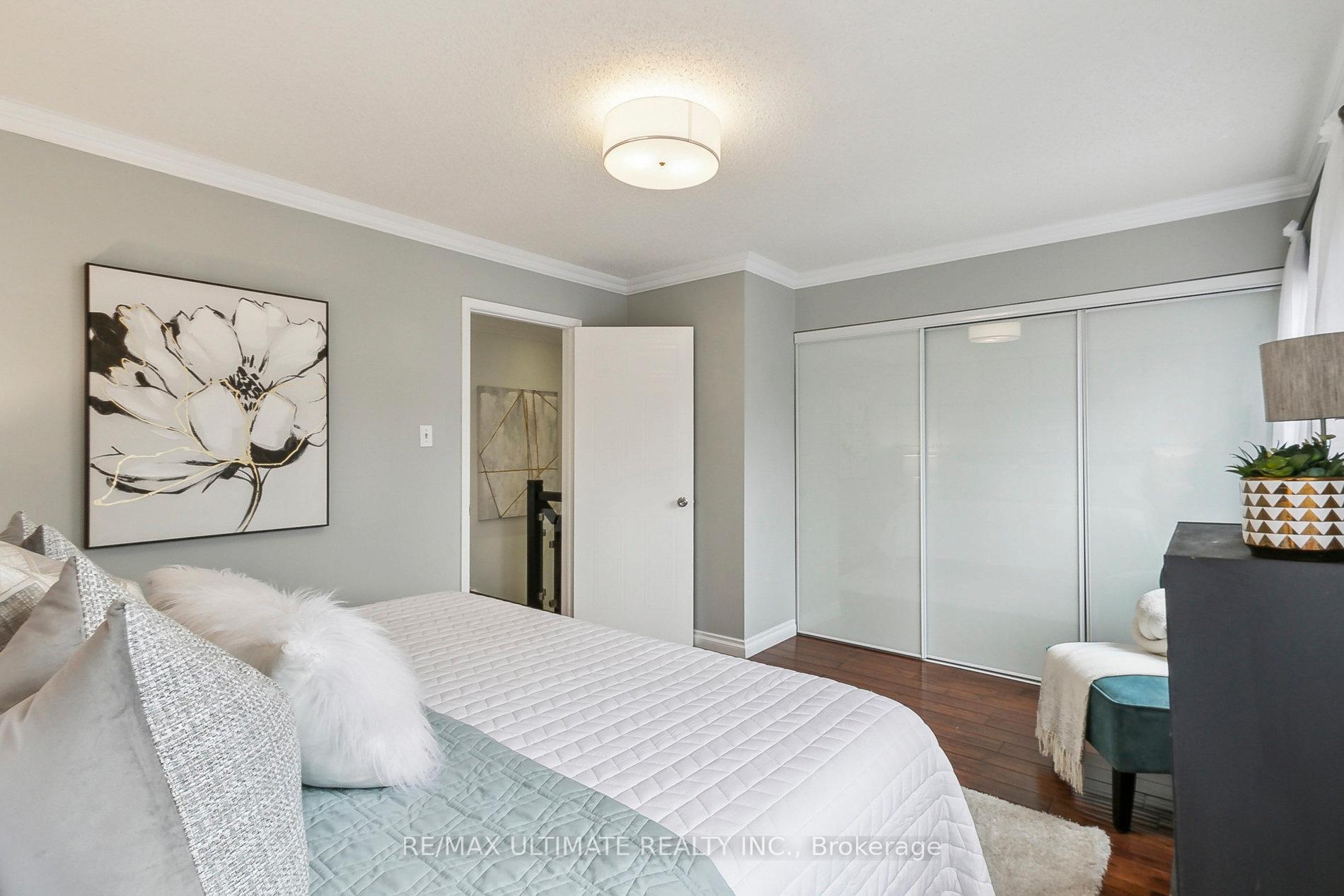 Photo 22 of 11 Wrenn Boulevard, Clarington, Bowmanville — HOMEH