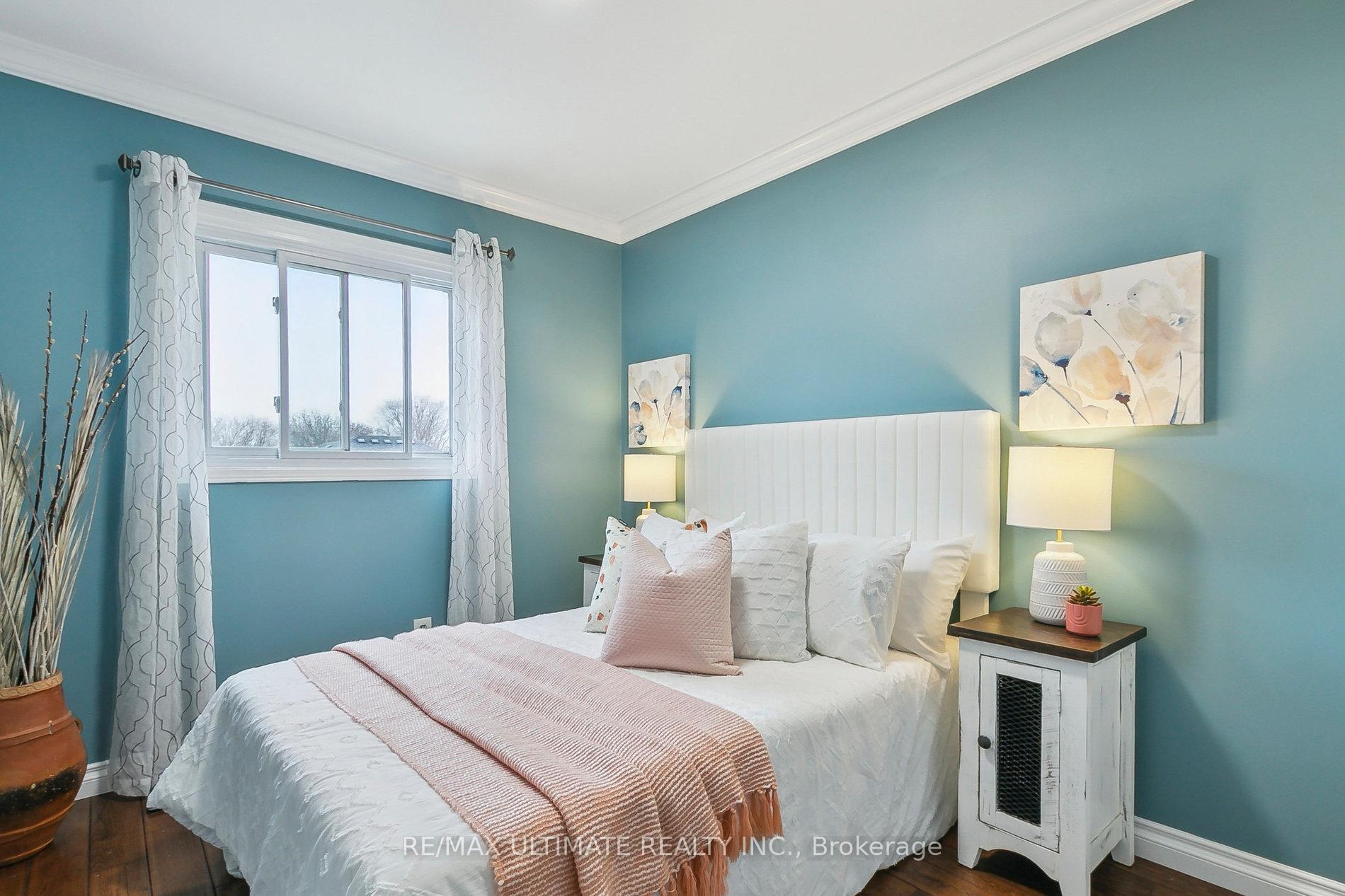 Photo 20 of 11 Wrenn Boulevard, Clarington, Bowmanville — HOMEH