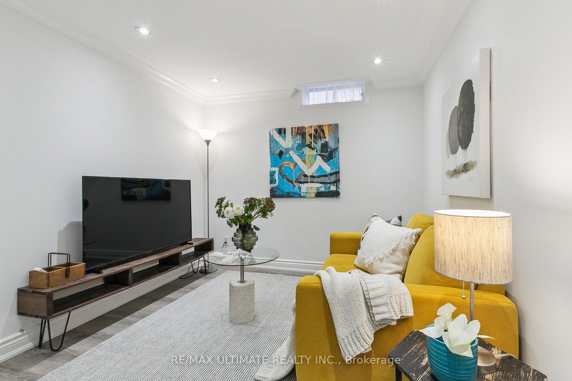 Photo 25 of 11 Wrenn Boulevard, Clarington, Bowmanville — HOMEH