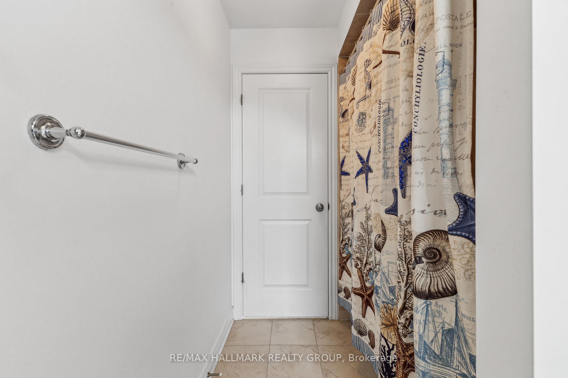 Photo 25 of 740 Borbridge Avenue, Ottawa, Riverside South/Gloucester Glen — HOMEH