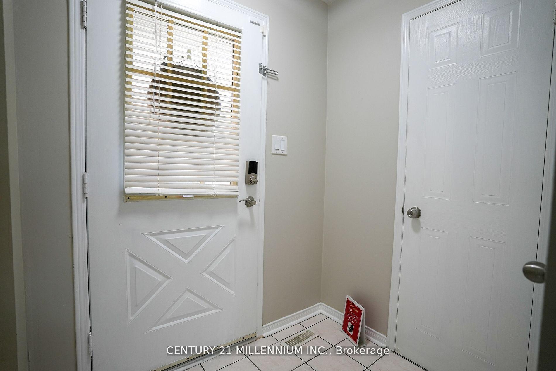 Photo 2 of Unit 37, 64 Brisbane Court, Brampton, Sandringham-Wellington — HOMEH