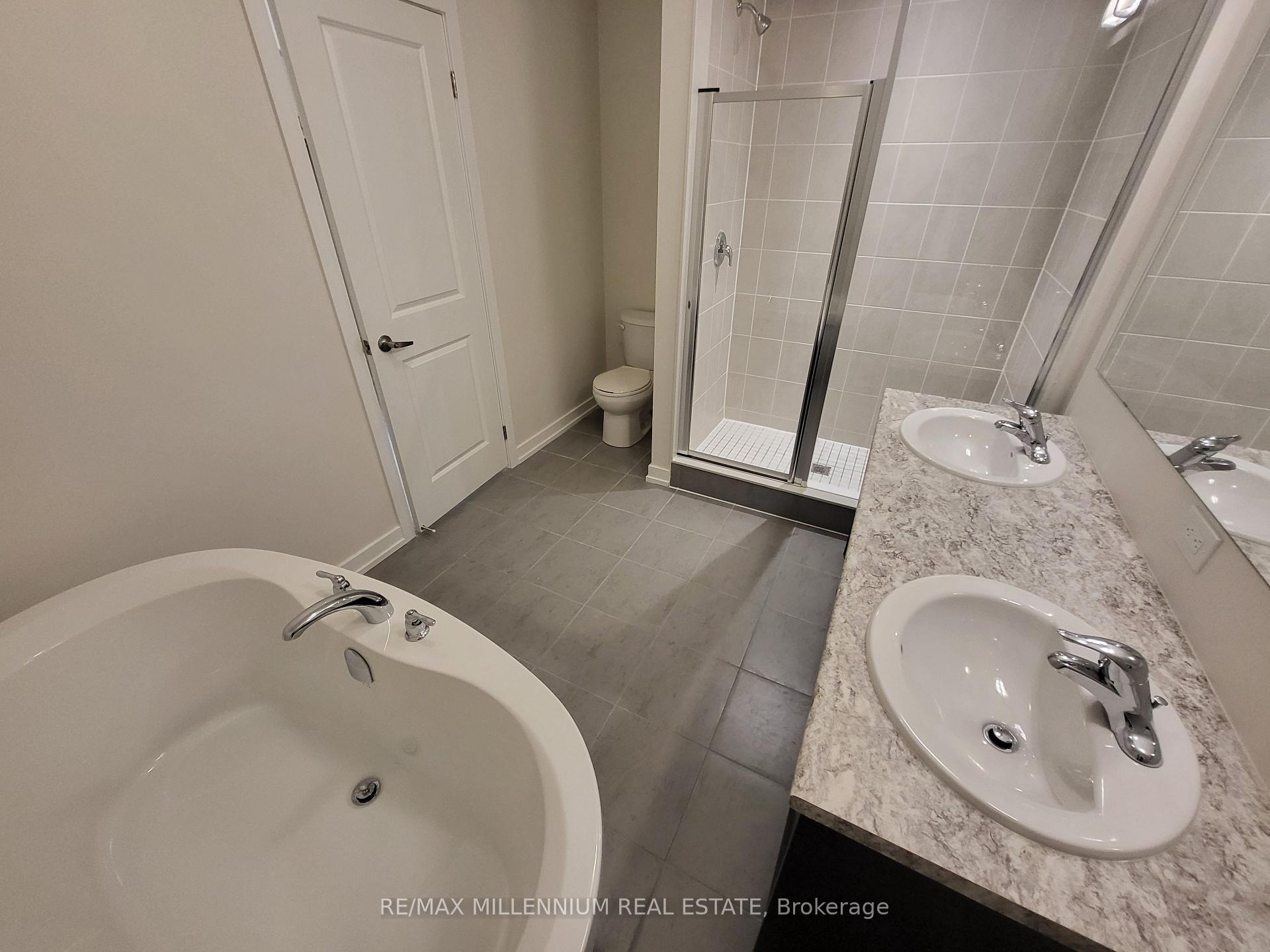 Photo 13 of 30 Singhampton Road, Vaughan, Kleinburg — HOMEH