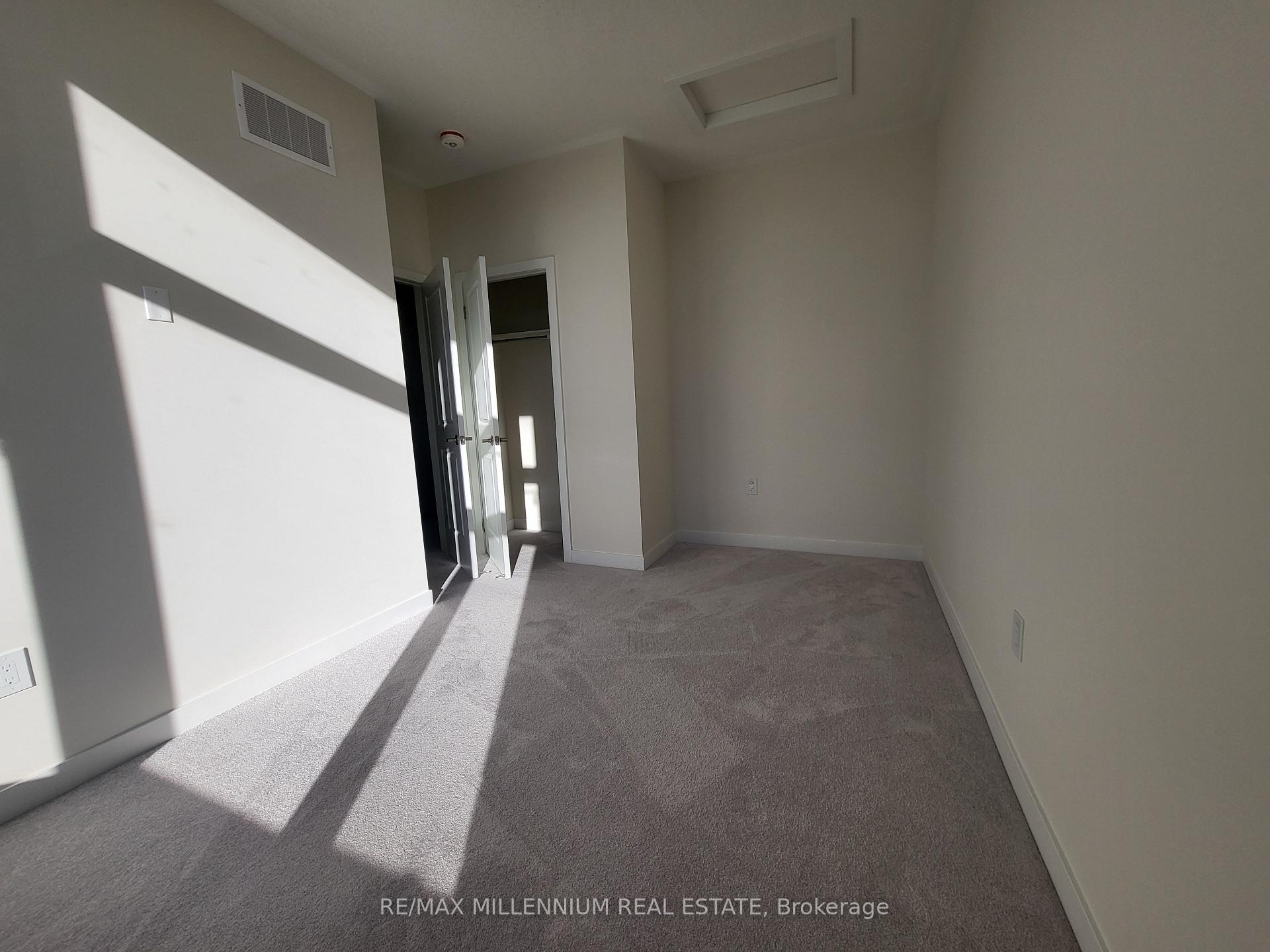 Photo 19 of 30 Singhampton Road, Vaughan, Kleinburg — HOMEH