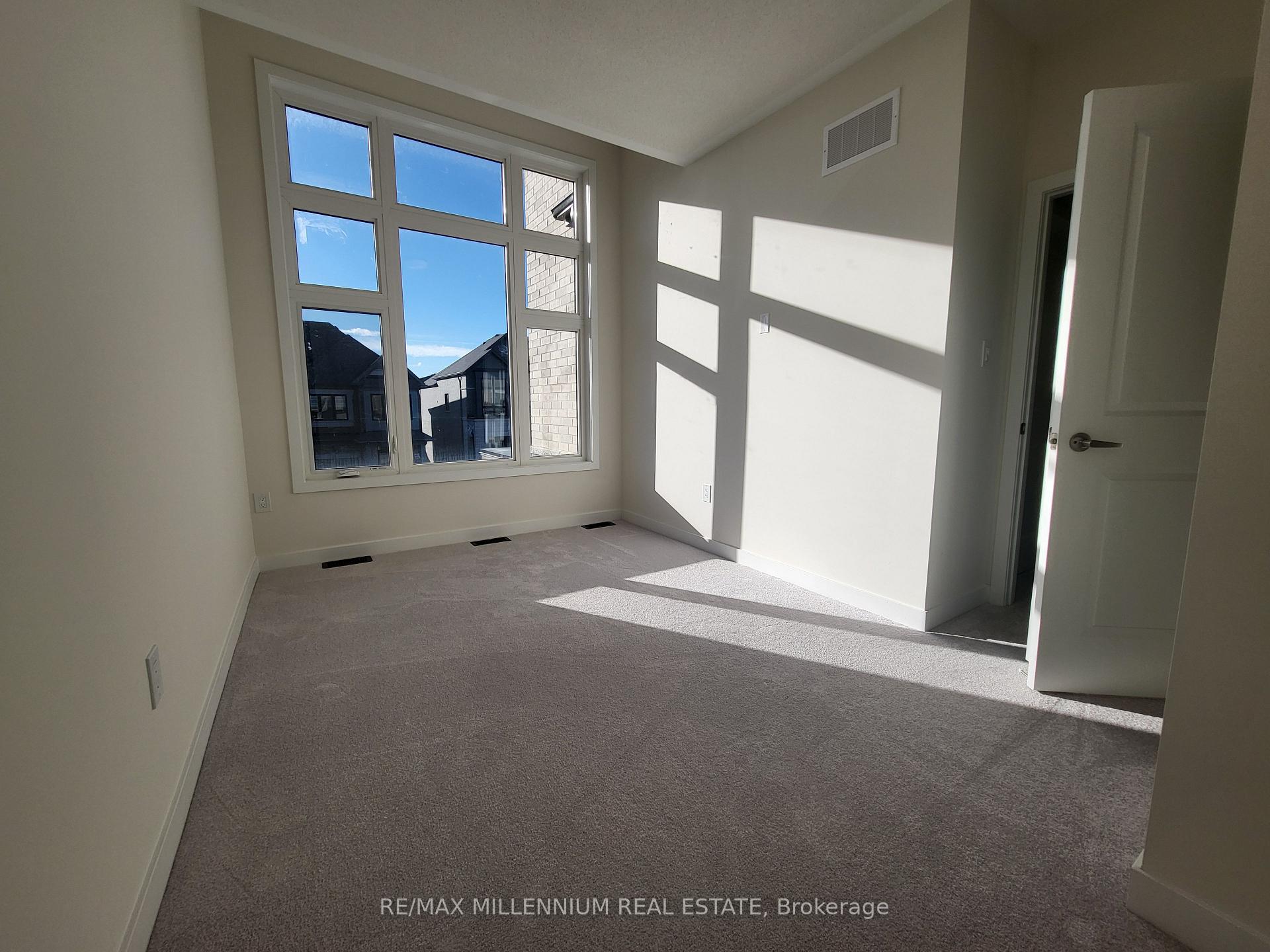 Photo 22 of 30 Singhampton Road, Vaughan, Kleinburg — HOMEH