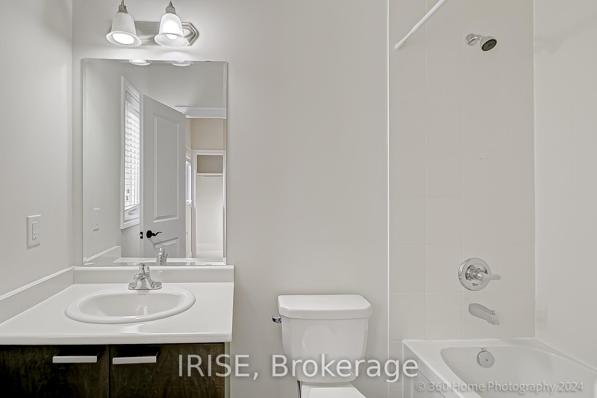 Photo 11 of 7 Elysian Fields Circle, Brampton, Bram West — HOMEH