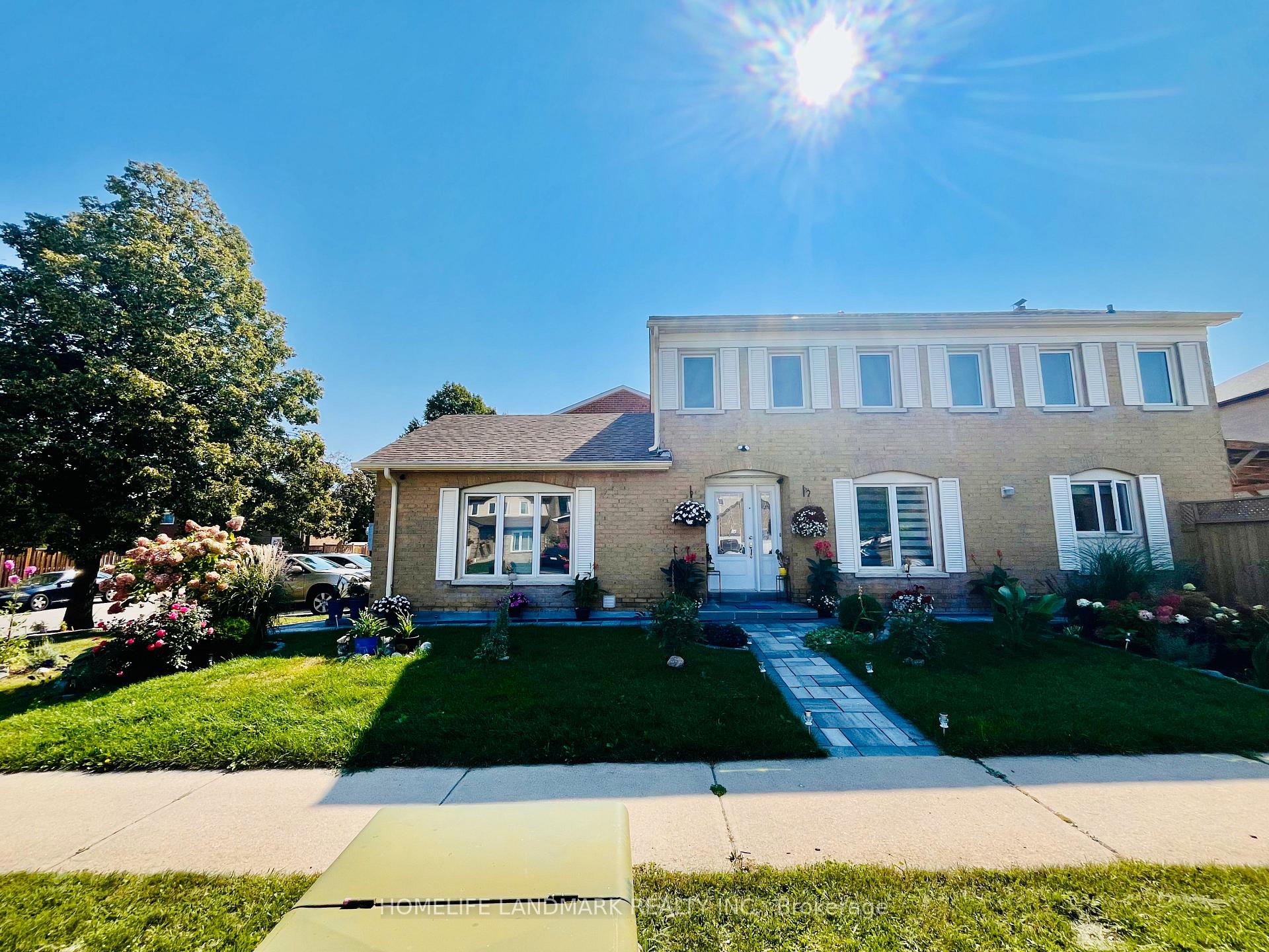 Front of Bsmt, 54 Nimrod Crescent